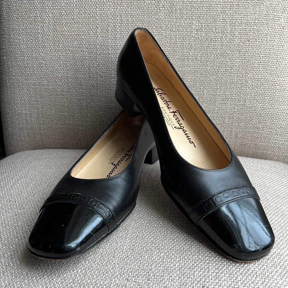 Salvadore Ferragamo Boutique Womens Shoes